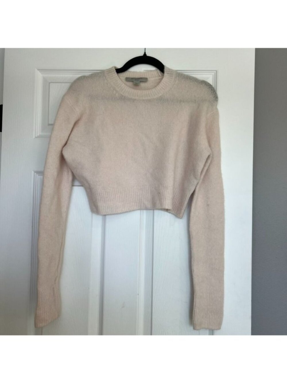 AllSaints Wool Cream Crew Neck Cropped Long Sleeve Sweater Size Small